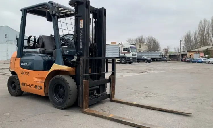Автонавантажувач вилковий Toyota, вагонник, з бічним зміщенням - фото № 9
