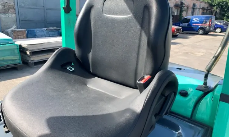 Вилковий автонавантажувач Mitsubishi, з двома додатковими гідролініями Модель: FGE25D - фото № 10