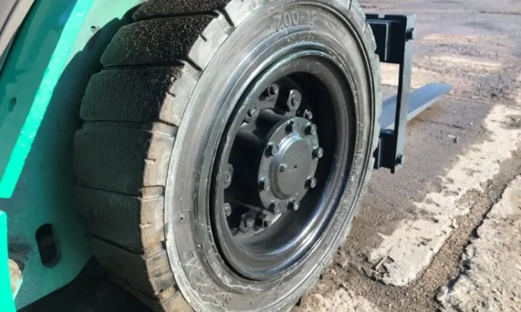 Вилочный газ-бензиновый автопогрузчик Митсубиши с ротатором - фото № 10