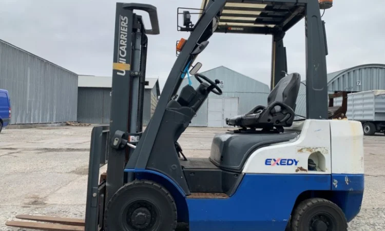 Вилковий автонавантажувач Nissan на 2 тонни, компакт. Модель P1F1A20D - фото № 1