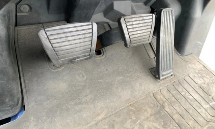 Вилковий автонавантажувач Nissan на 2 тонни, компакт. Модель P1F1A20D - фото № 6