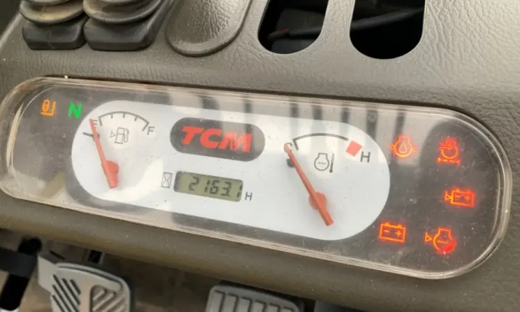 Вилковий автонавантажувач TCM на 1.5 тонни, з напрацюванням 2163 м/год. Модель: FG15C13 - фото № 4