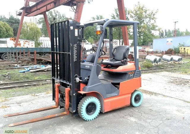Вилочный погрузчик бу TOYOTA 7FBH15 - фото № 1