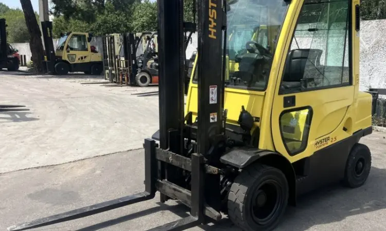 Дизельний навантажувач Hyster H2.5FT 2012 року 5550 мг - фото № 2