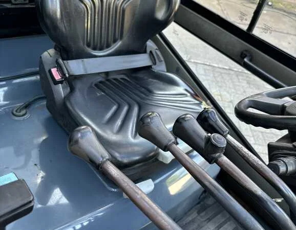 Дизельний навантажувач Toyota 02-8FDF15 кабіна - фото № 8