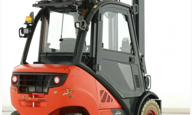 Навантажувач вилковий Linde H30Т-02 (393) 2018 року 6468 мг кондиціонер - фото № 1