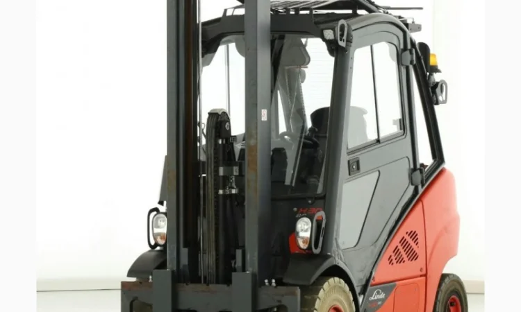 Навантажувач вилковий Linde H30Т-02 (393) 2018 року 6468 мг кондиціонер - фото № 2