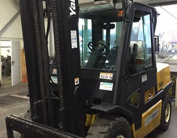 Дизельний навантажувач 5.5т. Yale GDP55MJ кабіна 4717 мотогодин - фото № 4