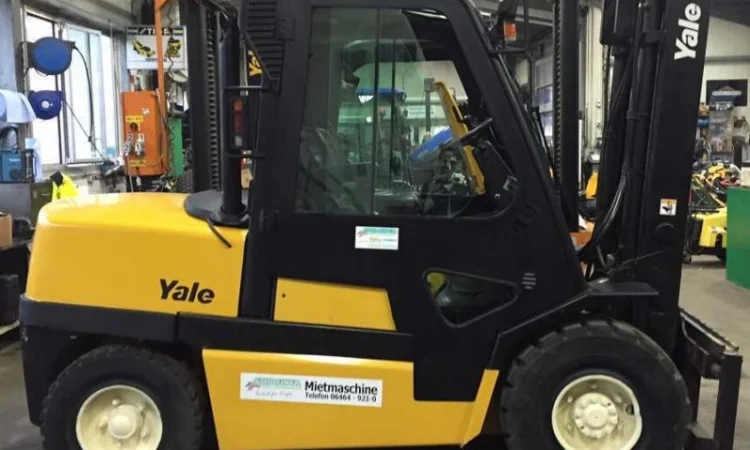 Дизельний навантажувач 5.5т. Yale GDP55MJ кабіна 4717 мотогодин - фото № 5