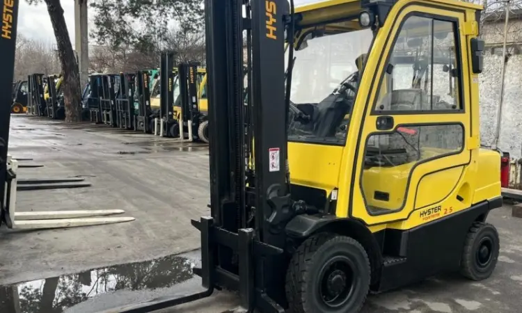 Навантажувач вилковий дизель 2.5т. Hyster H2.5FT 2016р. 6100 мг - фото № 1