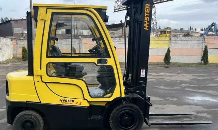 Навантажувач вилковий дизель 2.5т. Hyster H2.5FT 2016р. 6100 мг - фото № 3