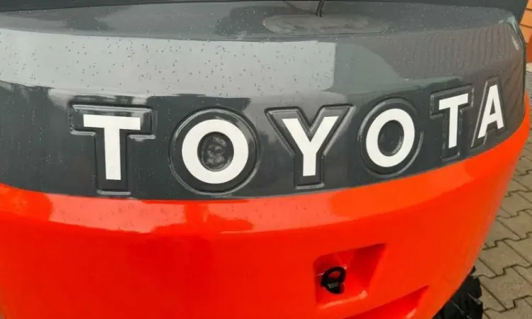 Электронавантажувач 2.5т. Toyota 8FBMT25 2016 года 3900 мг кондиционер - фото № 12