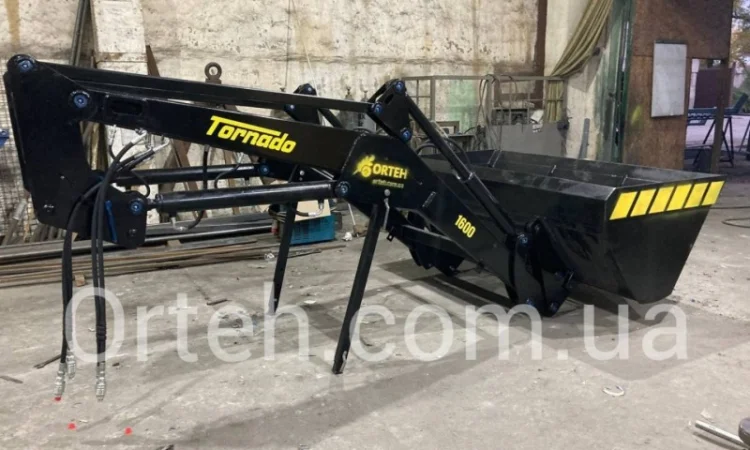 Фронтальні навантажувачі до вітчизняних, імпортних та для міні тракторів - фото № 1