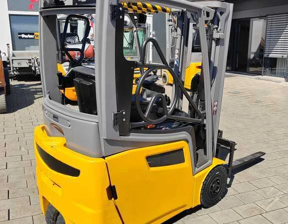 Jungheinrich EFG 216K 2016 рік - фото № 8