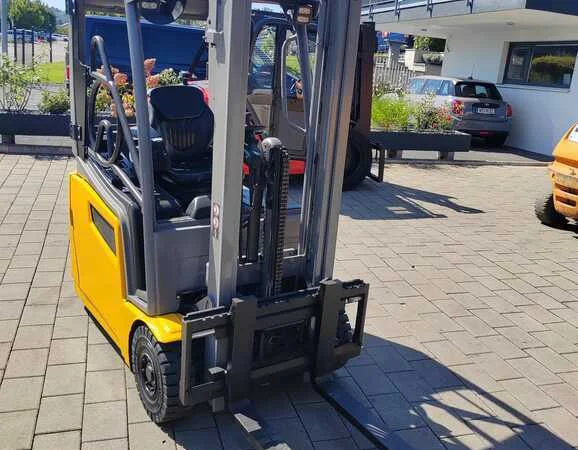 Jungheinrich EFG 216K 2016 рік - фото № 9