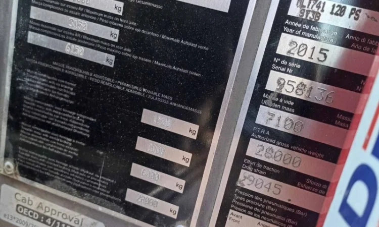 Телескопічний навантажувач Manitou MLT 741-120 PS - фото № 3