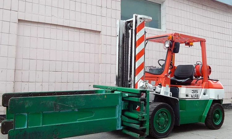 Вилочный погрузчик бу TCM FHG35N9 - фото № 1