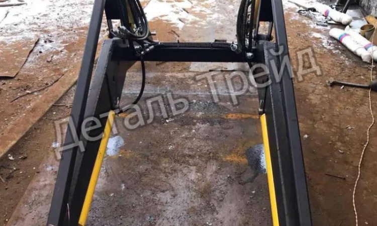 Фронтальный погрузчик КУН на МТЗ-80, МТЗ-82, ЮМЗ - фото № 2