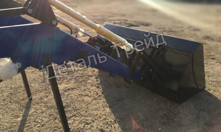 Быстросъемный погрузчик КУН на трактор МТЗ, ЮМЗ, Т-40 - фото № 4