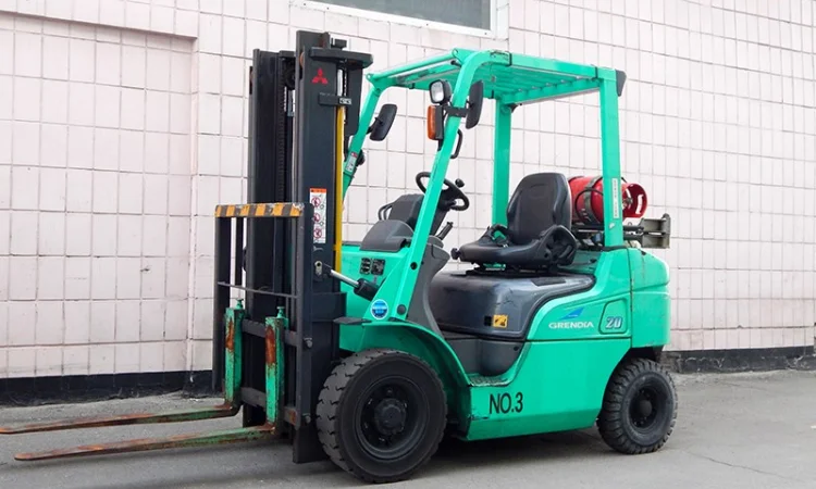 Вилочный погрузчик бу MITSUBISHI FGE20T, 2010г - фото № 1