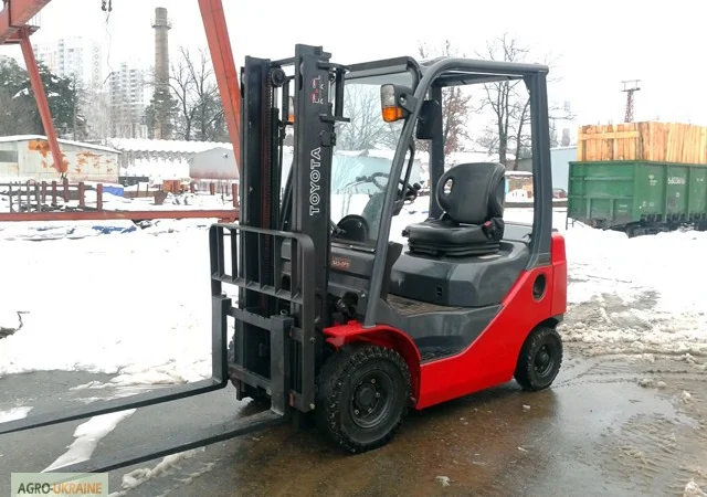 Дизельные погрузчики б/у TOYOTA, NISSAN, KOMATSU со склада в Киеве - фото № 1