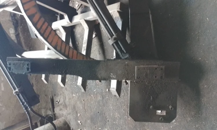 Фронтальний навантажувач лісний НЛФ 800 - фото № 4