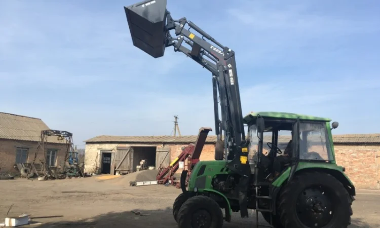 Фронтальний погрузчик HERCULES T 229 на МТЗ, ЮМЗ - фото № 3