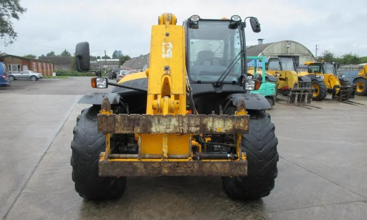 Телескопический погрузчик JCB 531-70 AGRI SUPER 2009 года - фото № 6