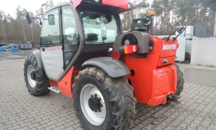 Погрузчик телескопический Manitou 741 HLSU 2011 года - фото № 4