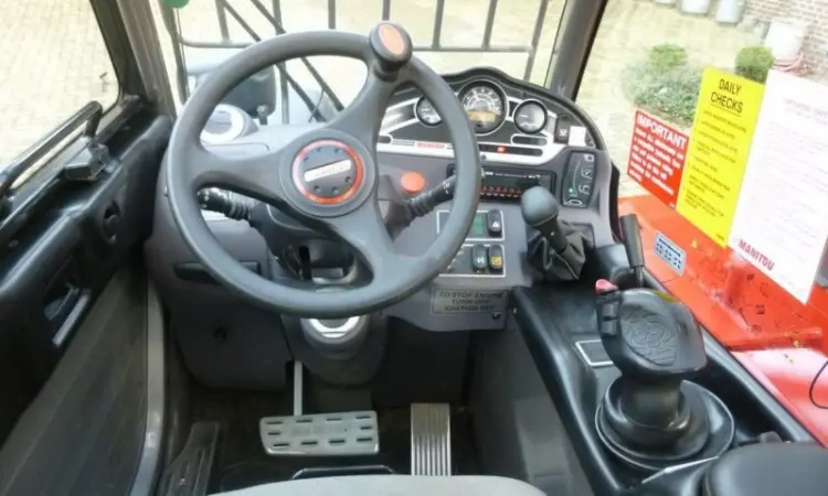 Телескопический погрузчик Manitou MT 932 2014 года - фото № 4