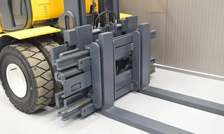 Вилочный погрузчик повышенной проходимости JUNGHEINRICH DFG 550 - фото № 5