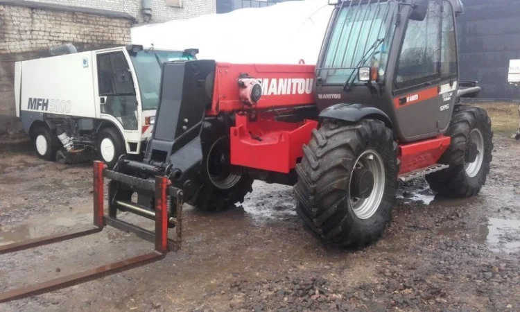 Телескопический погрузчик MANITOU MLT 940 2007 года - фото № 7