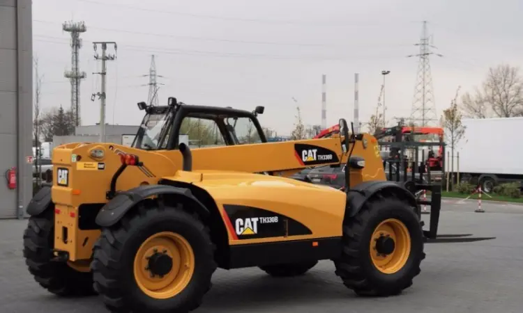 Телескопический погрузчик CATERPILLAR TH330B 4x4x4 2007 года - фото № 8