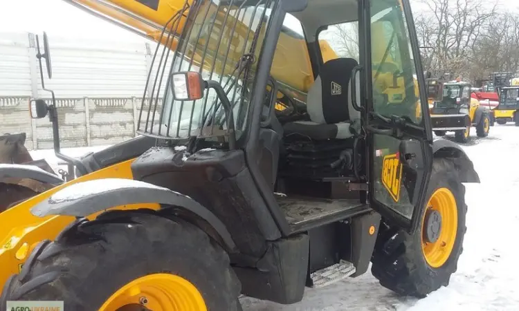 Телескопический погрузчик JCB 533-105 2008 года - фото № 5
