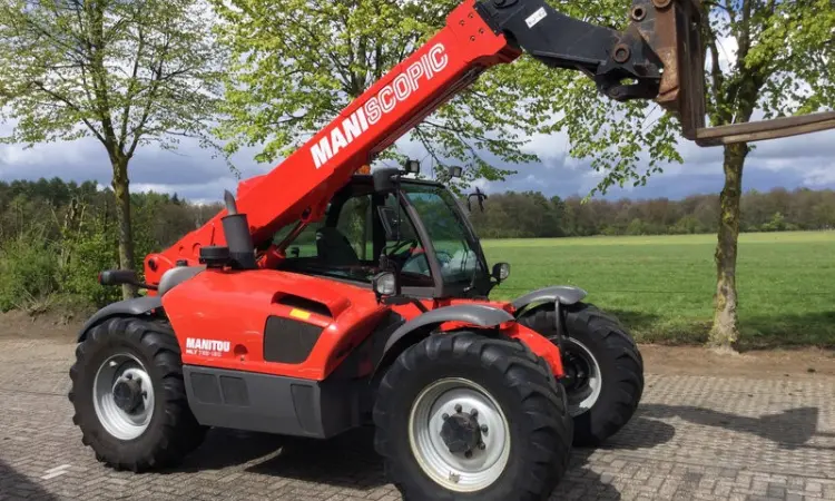 Телескопический погрузчик Manitou MLT 735-120 premium 2013 года - фото № 2