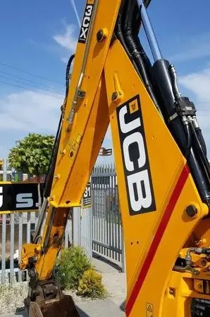 Экскаватор-погрузчик JCB 3 CX 2012 года - фото № 2