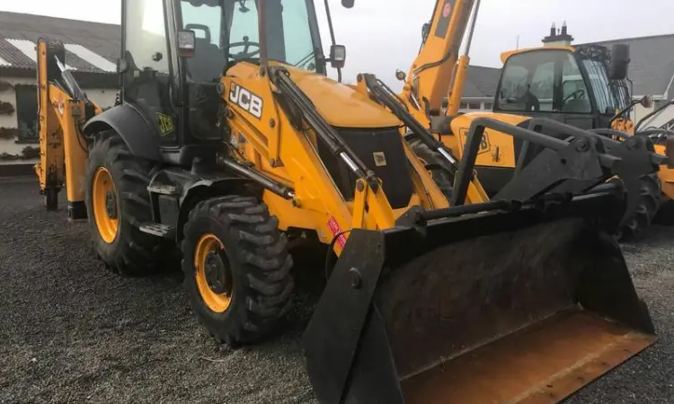 Экскаватор-погрузчик JCB 3cx Sitemaster 2011 года - фото № 1