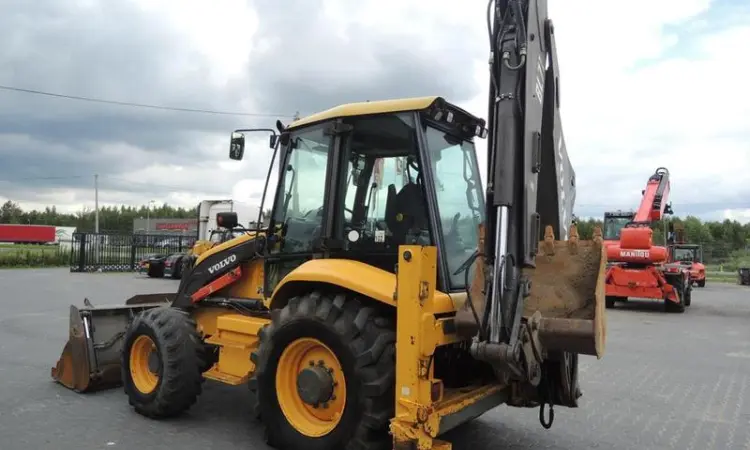 Экскаватор - погрузчик Volvo BL 71 2006 года - фото № 2