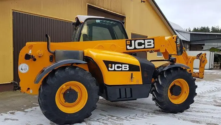 Телескопический погрузчик JCB 536-70 AgriSuper 2011 года - фото № 1