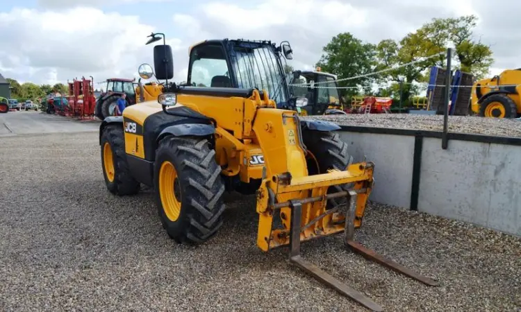 Телескопический погрузчик JCB 535-95 2012 года - фото № 4