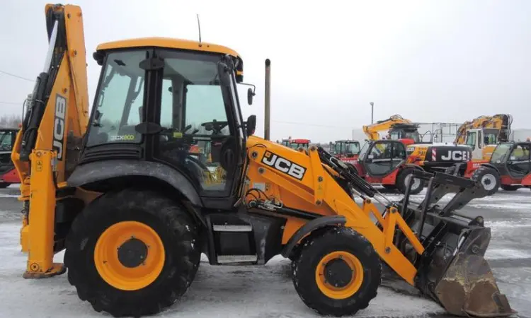 Экскаватор-погрузчик JCB 3CX 2011 года - фото № 4