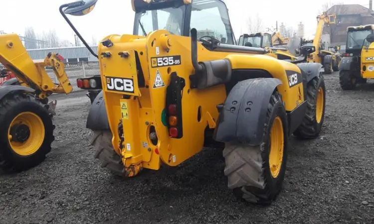 Телескопический погрузчик JCB 535-95 Agri 2012 года - фото № 3