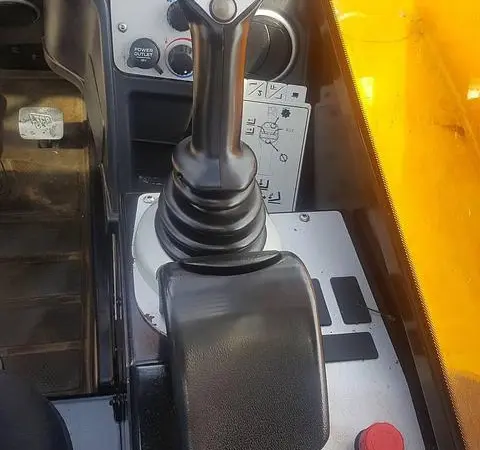 Телескопический погрузчик JCB 536-70 AGRI 2010 года - фото № 4