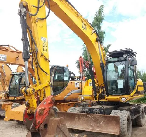 Колесный экскаватор JCB JS160W 2010 года - фото № 2