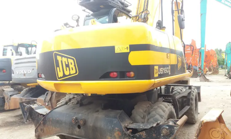 Колесный экскаватор JCB JS160W 2010 года - фото № 3