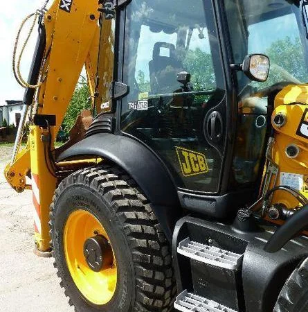 Экскаватор-погрузчик JCB 4CX 2013 года - фото № 6