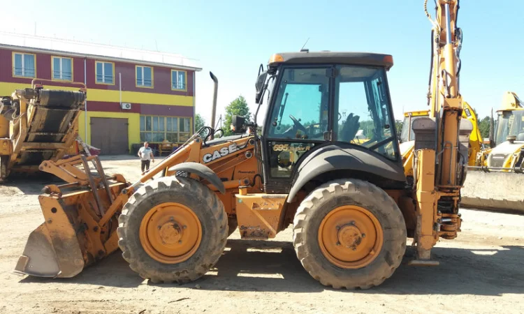 Экскаватор-погрузчик Case 695SR 2009 года - фото № 6