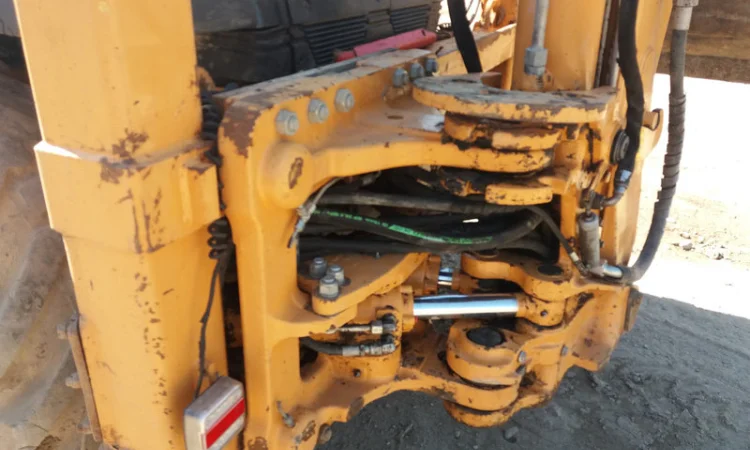 Экскаватор-погрузчик Case 695SR 2009 года - фото № 7