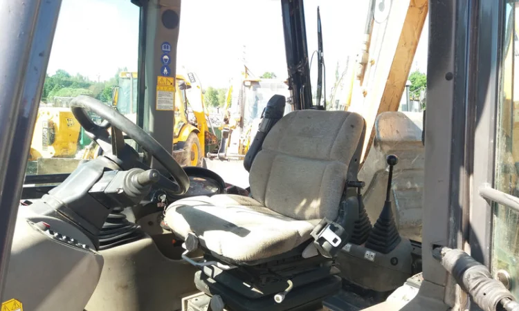 Экскаватор-погрузчик Case 695SR 2009 года - фото № 8