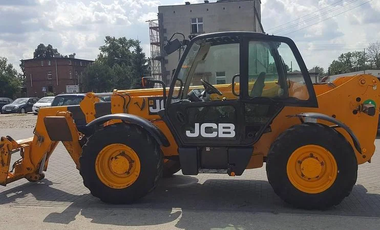 Телескопический погрузчик JCB 533-105 2005 года - фото № 4